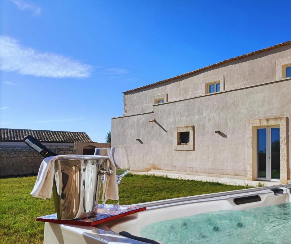 Ballium Luxury Relais Avola Zewnętrze zdjęcie