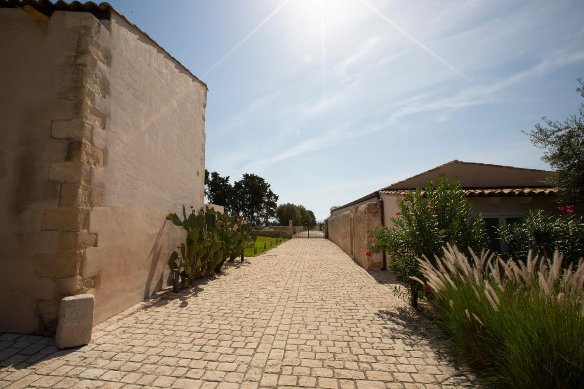 Ballium Luxury Relais Avola Zewnętrze zdjęcie