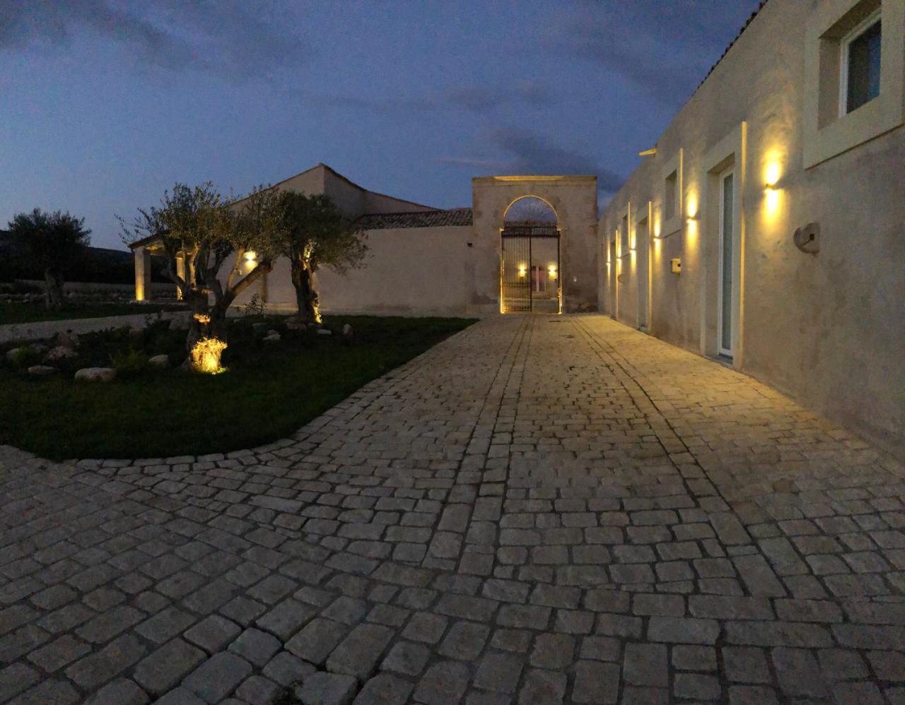 Ballium Luxury Relais Avola Zewnętrze zdjęcie